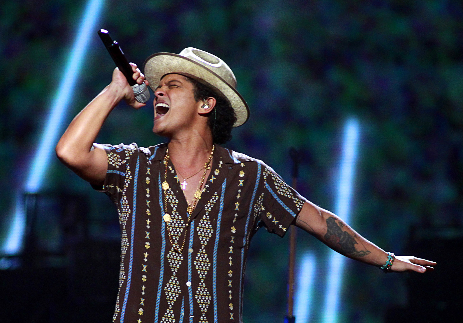 Bruno Mars Bruno Mars Photo 21822411 Fanpop Pictures to pin on 