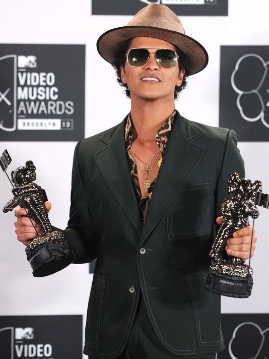 Bruno Mars Music Award