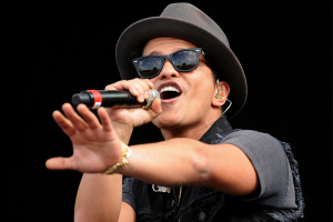 Bruno Mars Univeils New Song